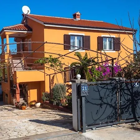 Ellen Apartman *