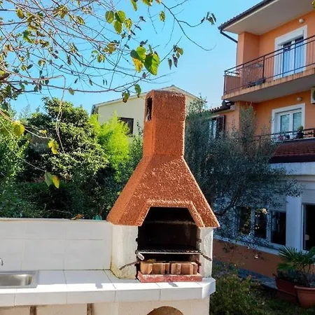Apartman Ellen Banjole