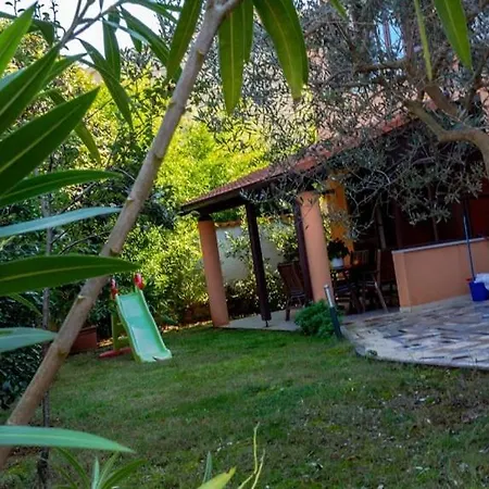 Apartman Ellen *